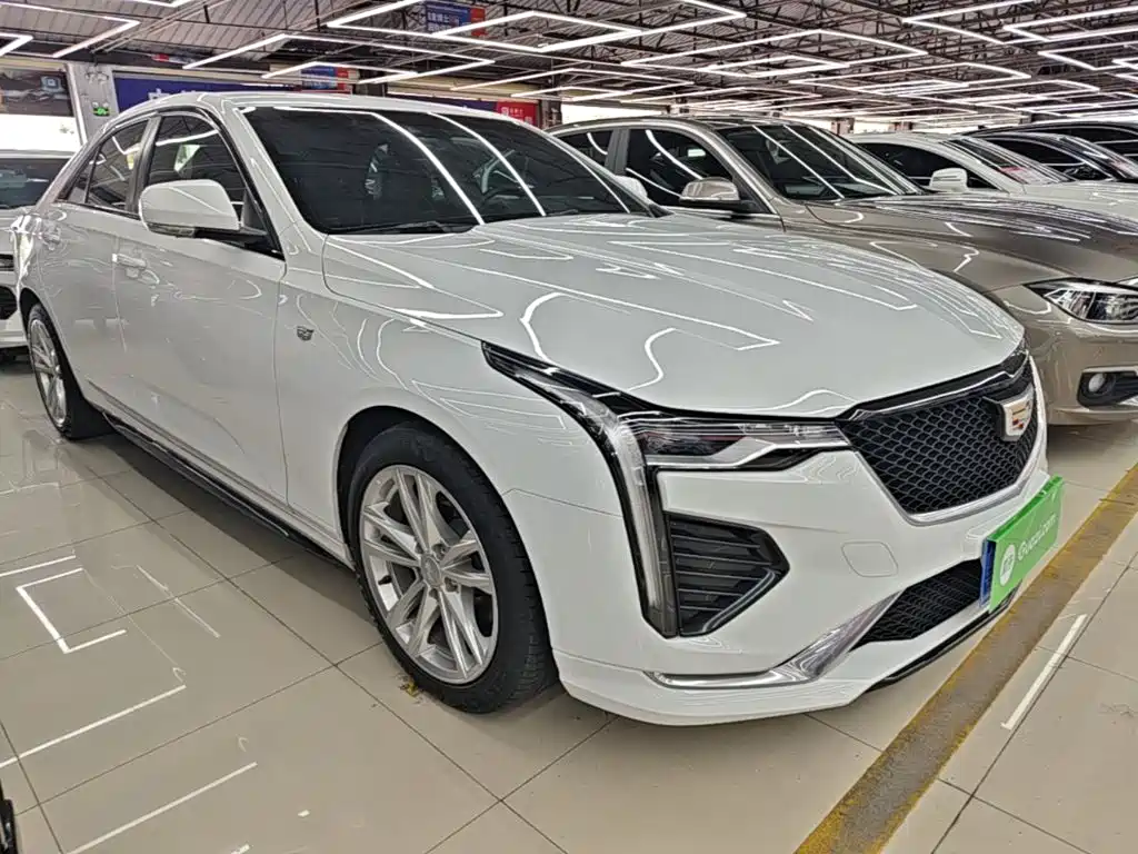 Cadillac CT4 — миниатюра 4