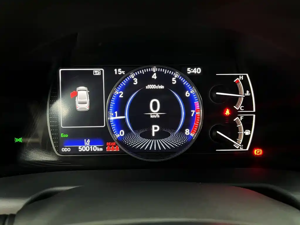 Lexus ES — миниатюра 7