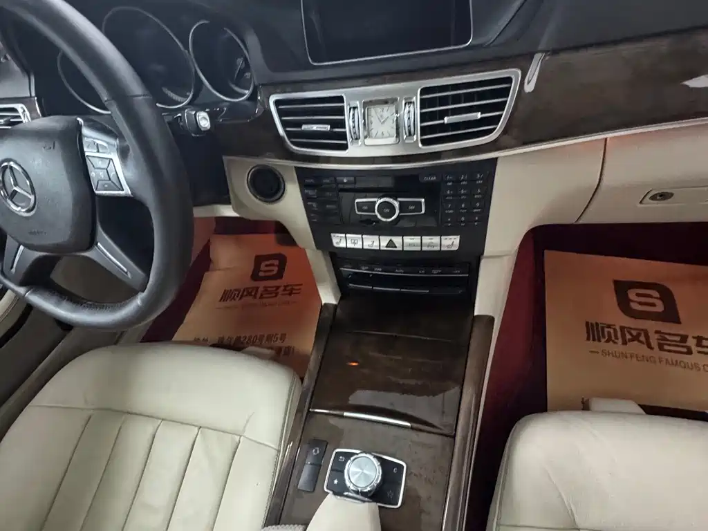 Mercedes-Benz E-Class — миниатюра 8