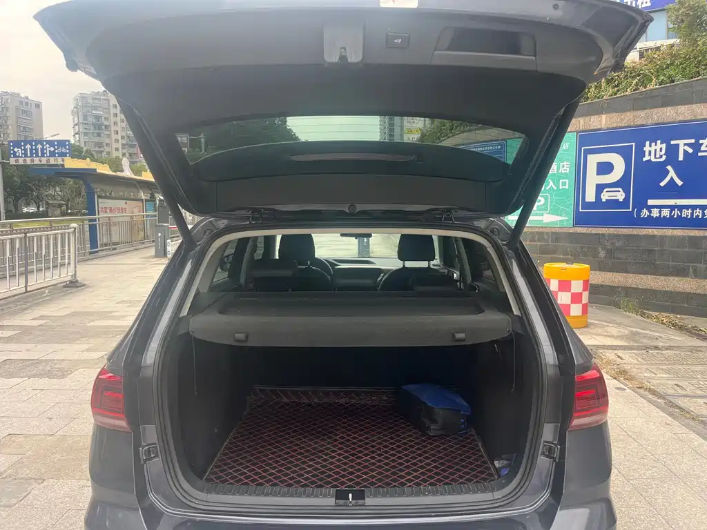 Volkswagen Tharu — миниатюра 7