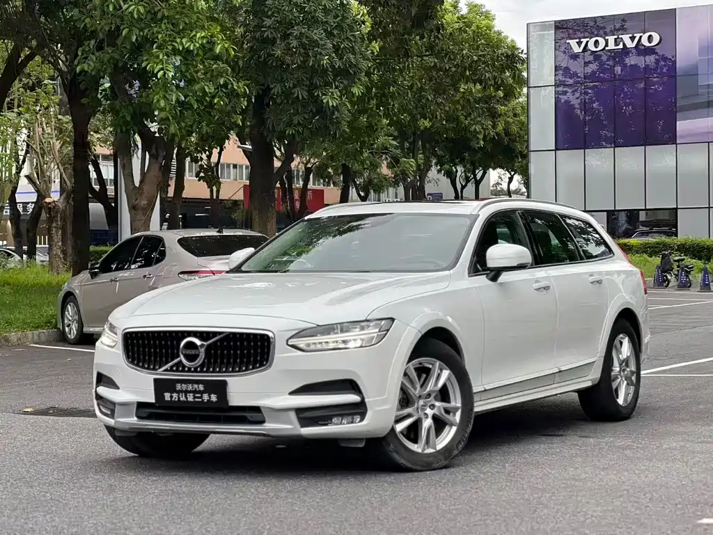 Volvo V90 — миниатюра 2