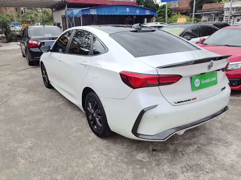 Buick Verano — миниатюра 5
