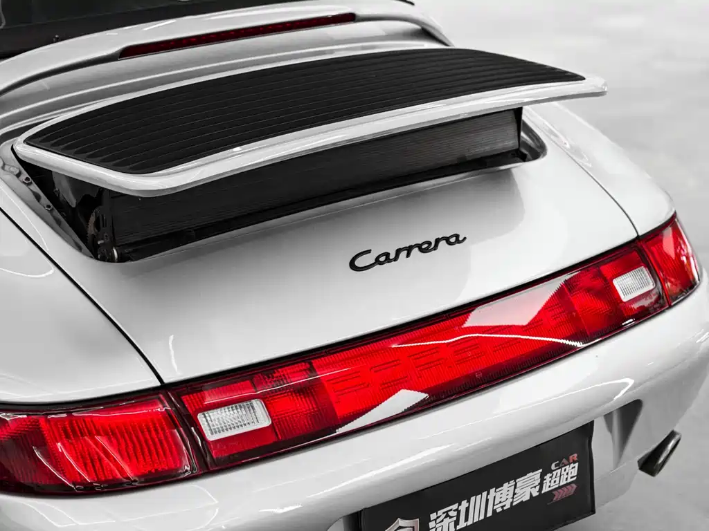 Porsche 911 1999 3.6L MT