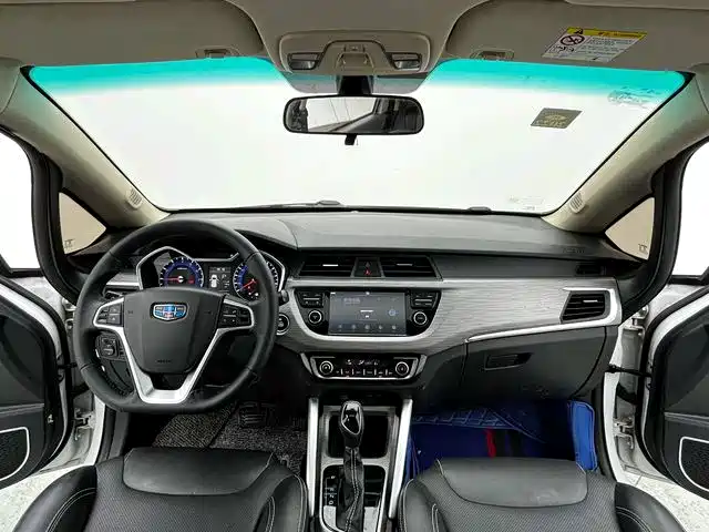 Geely Vision X3 — миниатюра 9