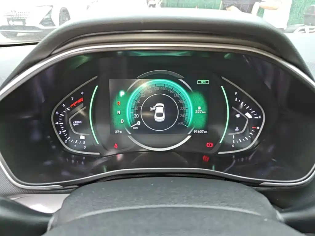 Hyundai Fista — миниатюра 12