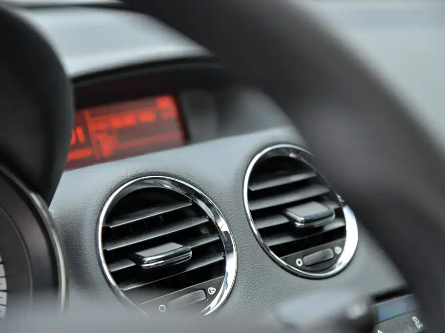 Peugeot 408 — миниатюра 16