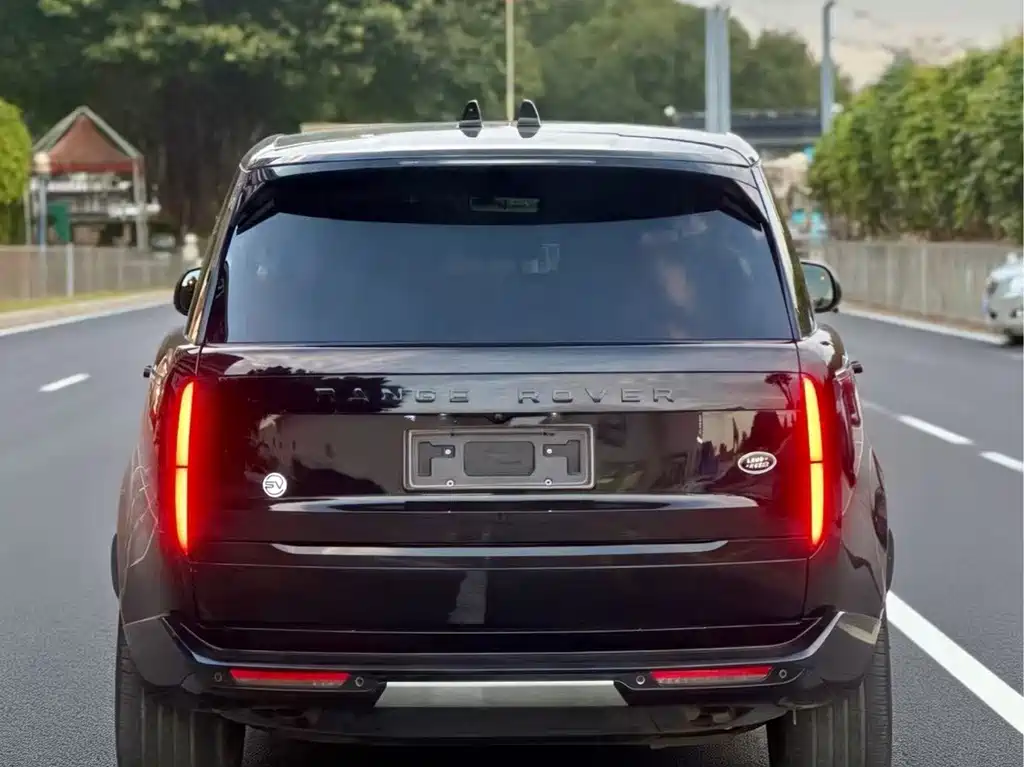 Land Rover Range Rover — миниатюра 5