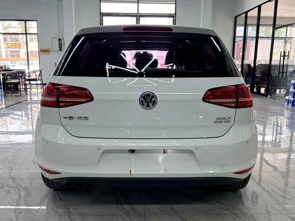 Volkswagen Golf — миниатюра 4