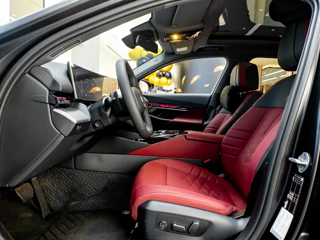 BMW 5 Series — миниатюра 29