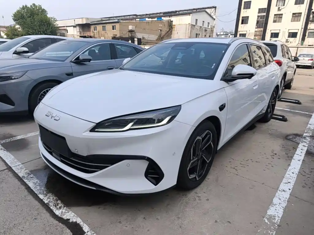 BYD Seal 06 DM-i Touring — миниатюра 2