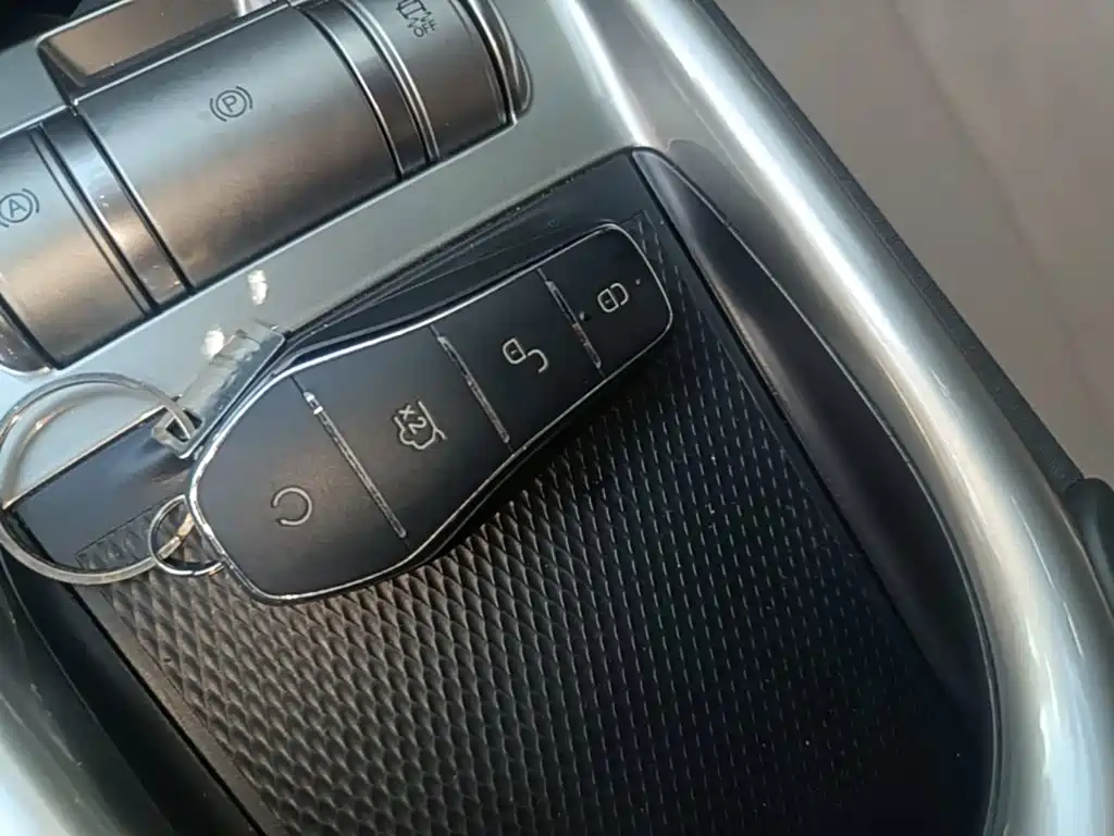 BYD Dolphin — миниатюра 9