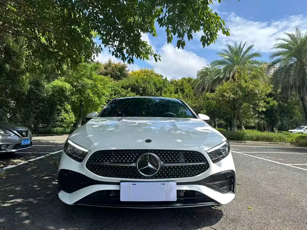 Mercedes-Benz A-Class — миниатюра 2