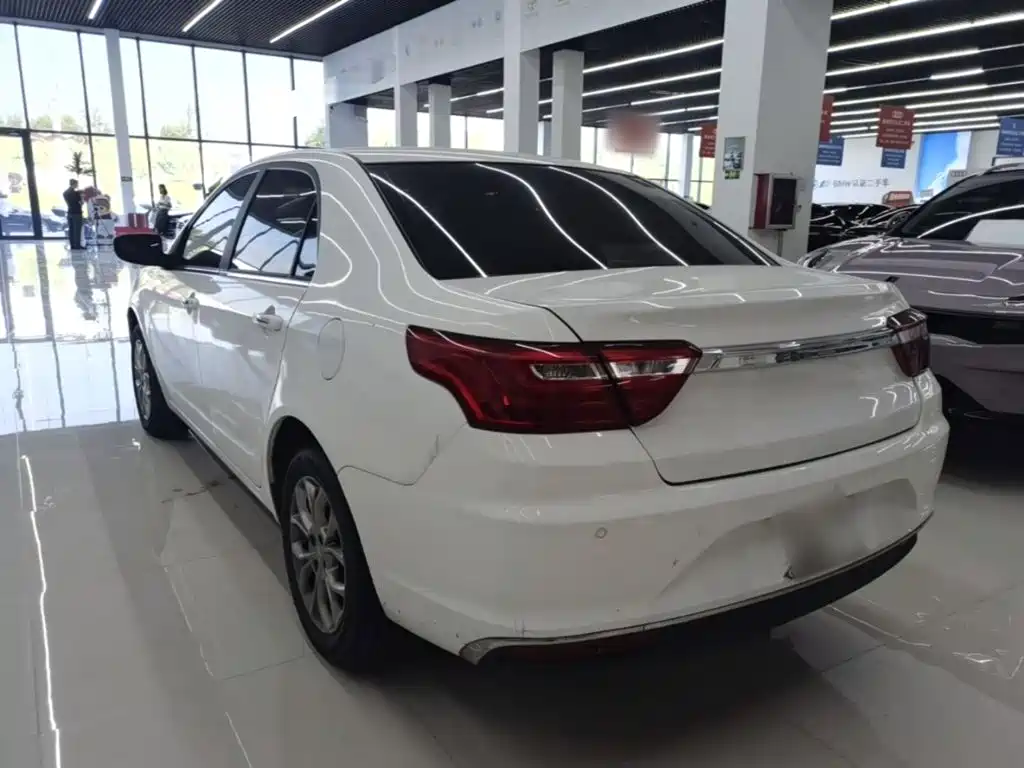 Geely Vision — миниатюра 5