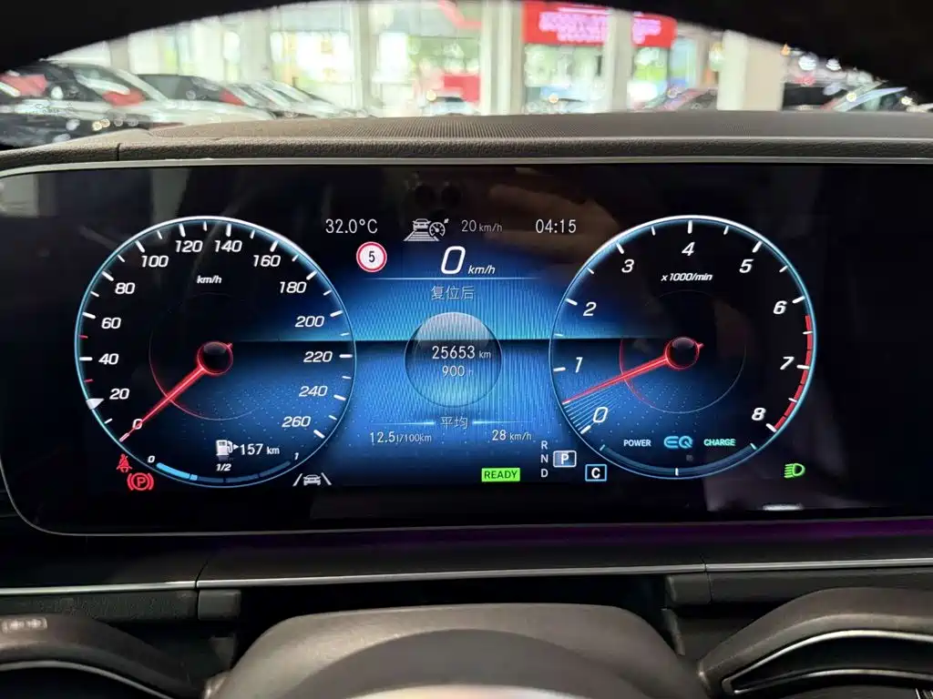 Mercedes-Benz GLE (Import) — миниатюра 15