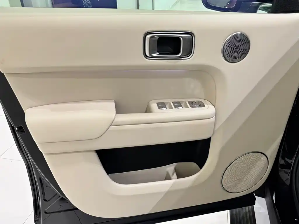 Li Auto Li L9 — миниатюра 6