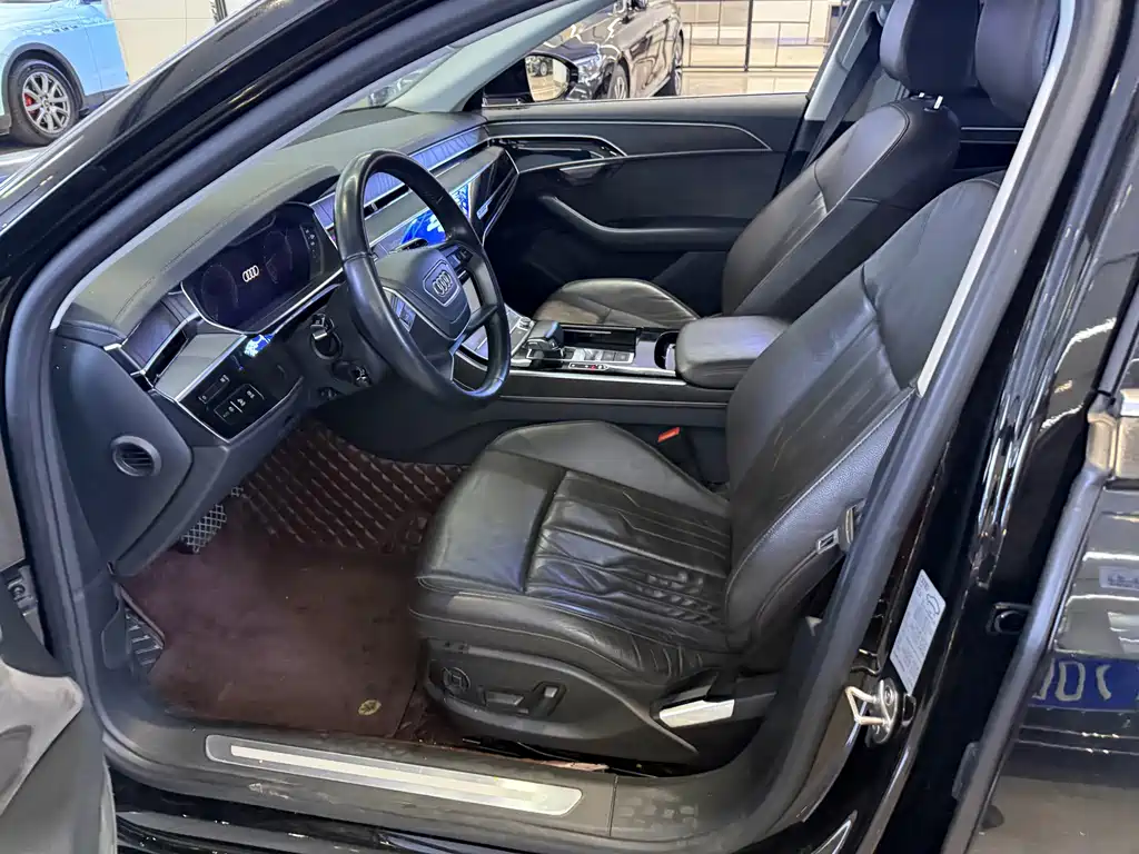 Audi A8 — миниатюра 4