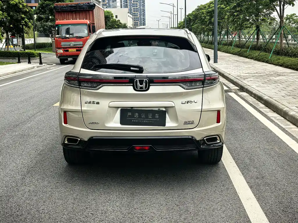 Honda UR-V 370TURBO 4WD Premium Edition, фото 6