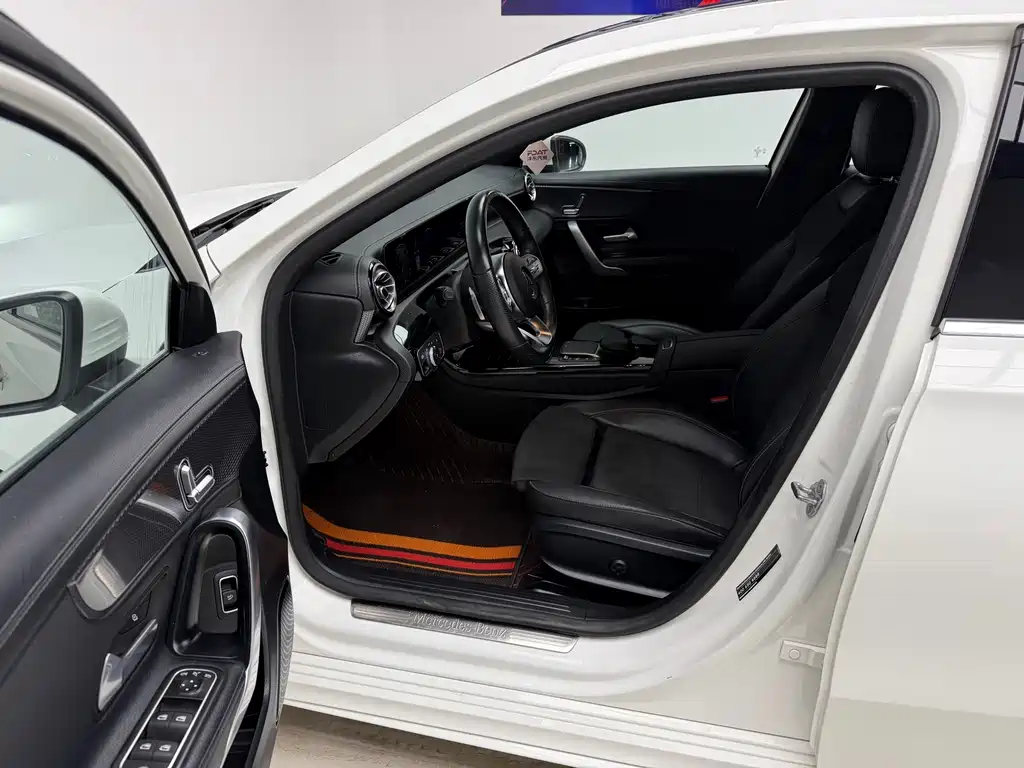 Mercedes-Benz A-Class — миниатюра 15