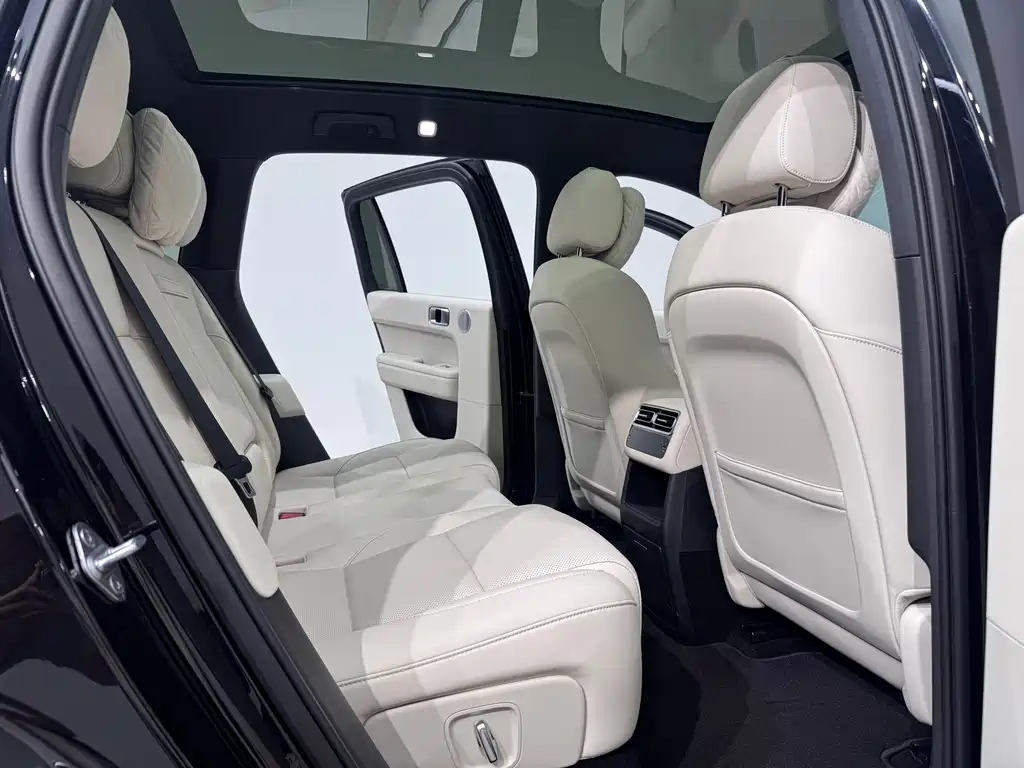 Li Auto Li L6 — миниатюра 10