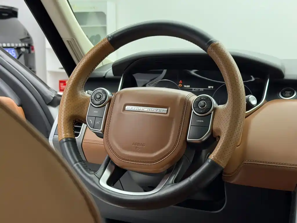 Land Rover Sport — миниатюра 14