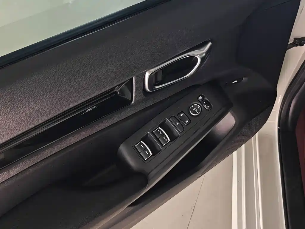 Honda Civic — миниатюра 4