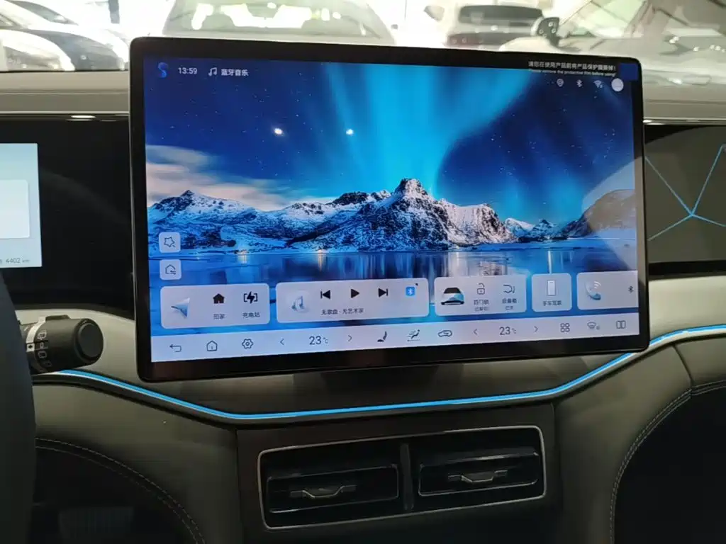 BYD L DM-i — миниатюра 13