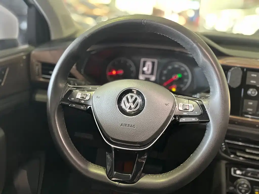 Volkswagen Tharu — миниатюра 11