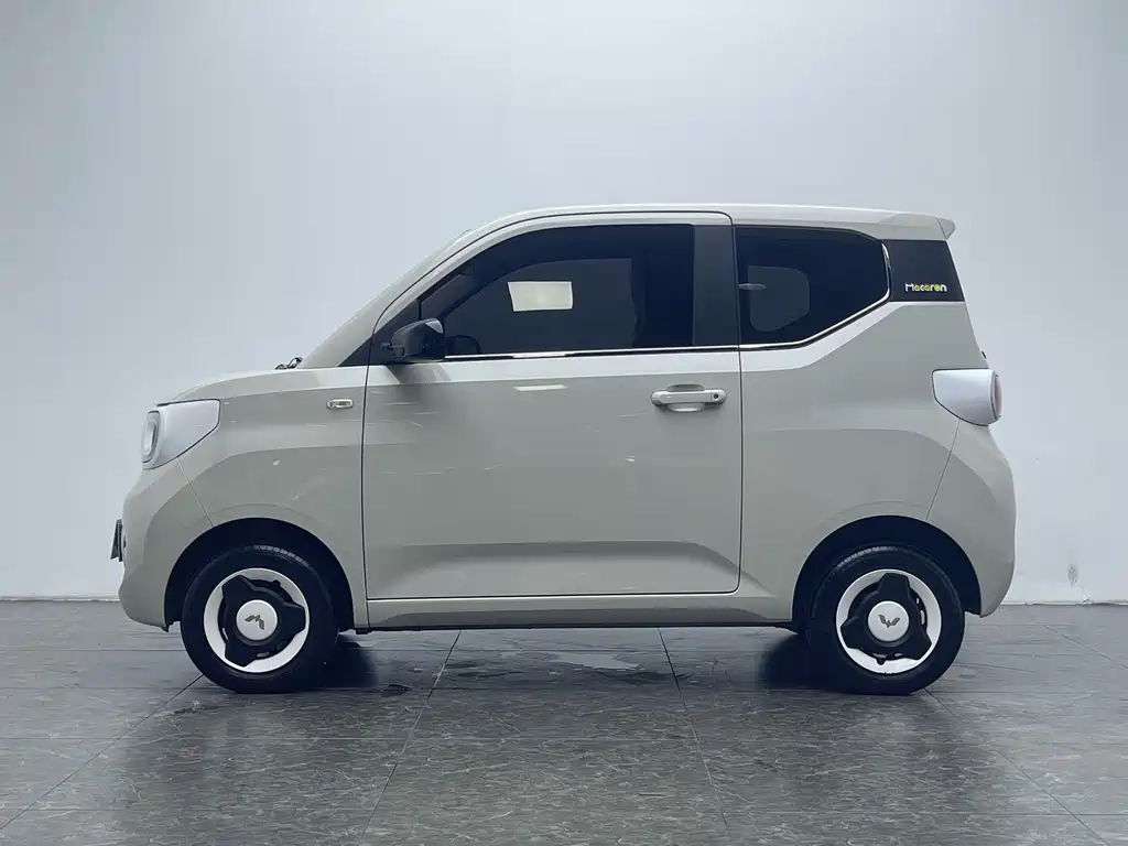 Wuling MINIEV — миниатюра 6
