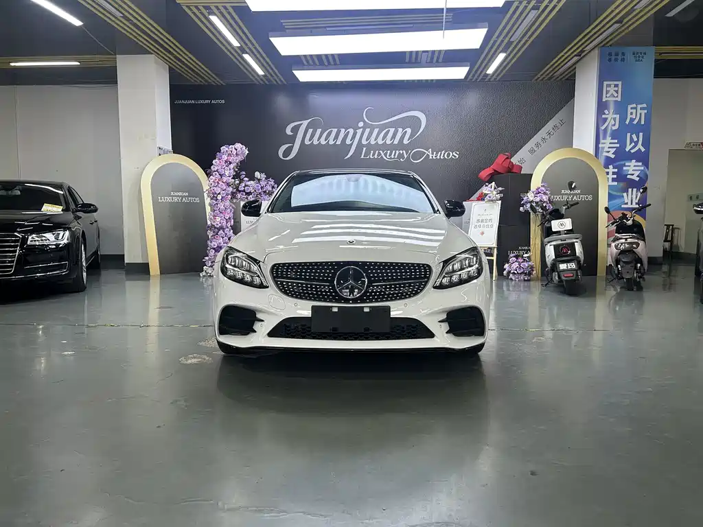 Mercedes-Benz C-Class — миниатюра 2