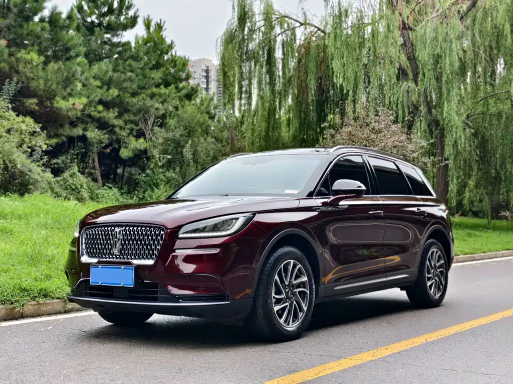 2022 Lincoln Aviator - zdjęcie 1 z 13