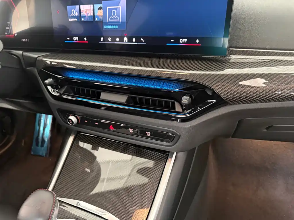 BMW M2 — миниатюра 9