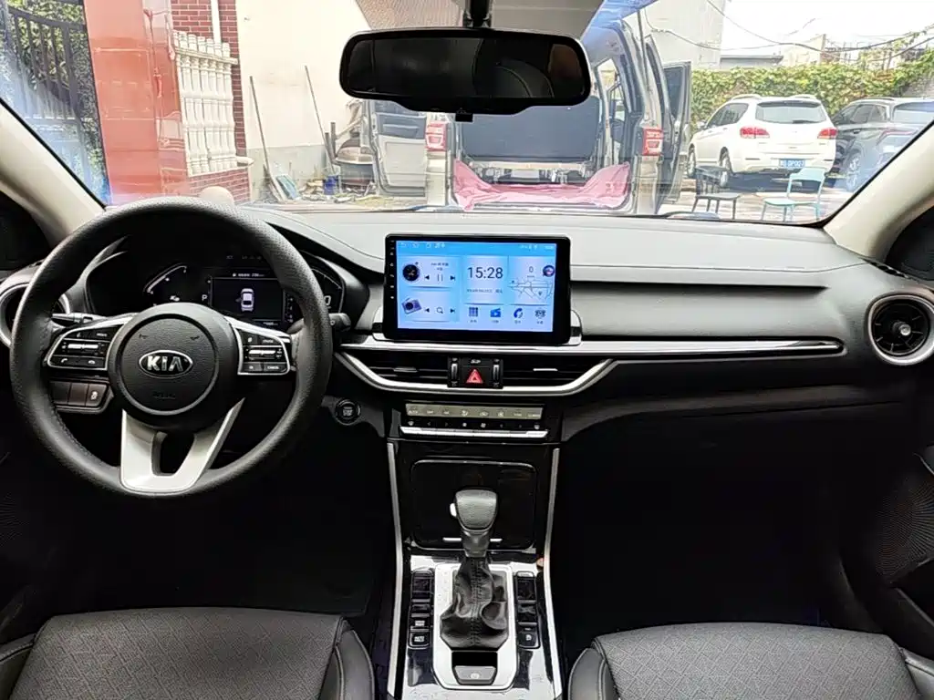 Kia K3 — миниатюра 10