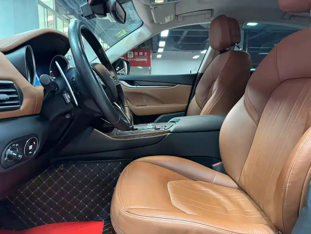 Maserati Levante — миниатюра 8