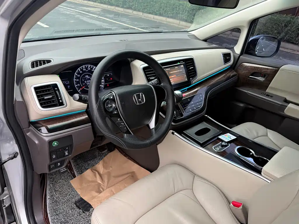 Honda Odyssey — миниатюра 5