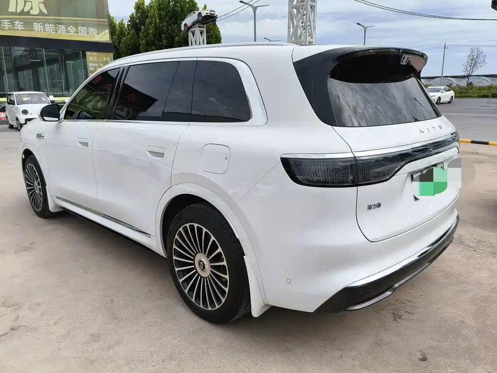 AITO AITO M8 — миниатюра 4