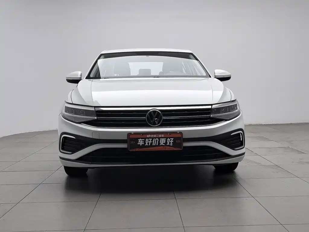 Volkswagen Bora — миниатюра 3