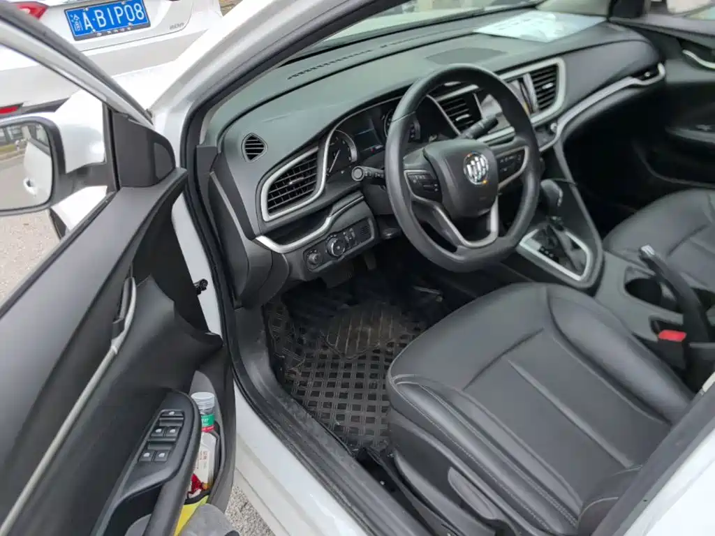 Buick Excelle — миниатюра 16