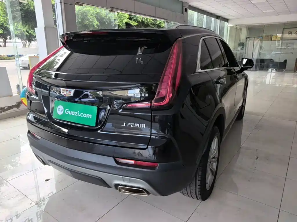 Cadillac XT4 — миниатюра 7
