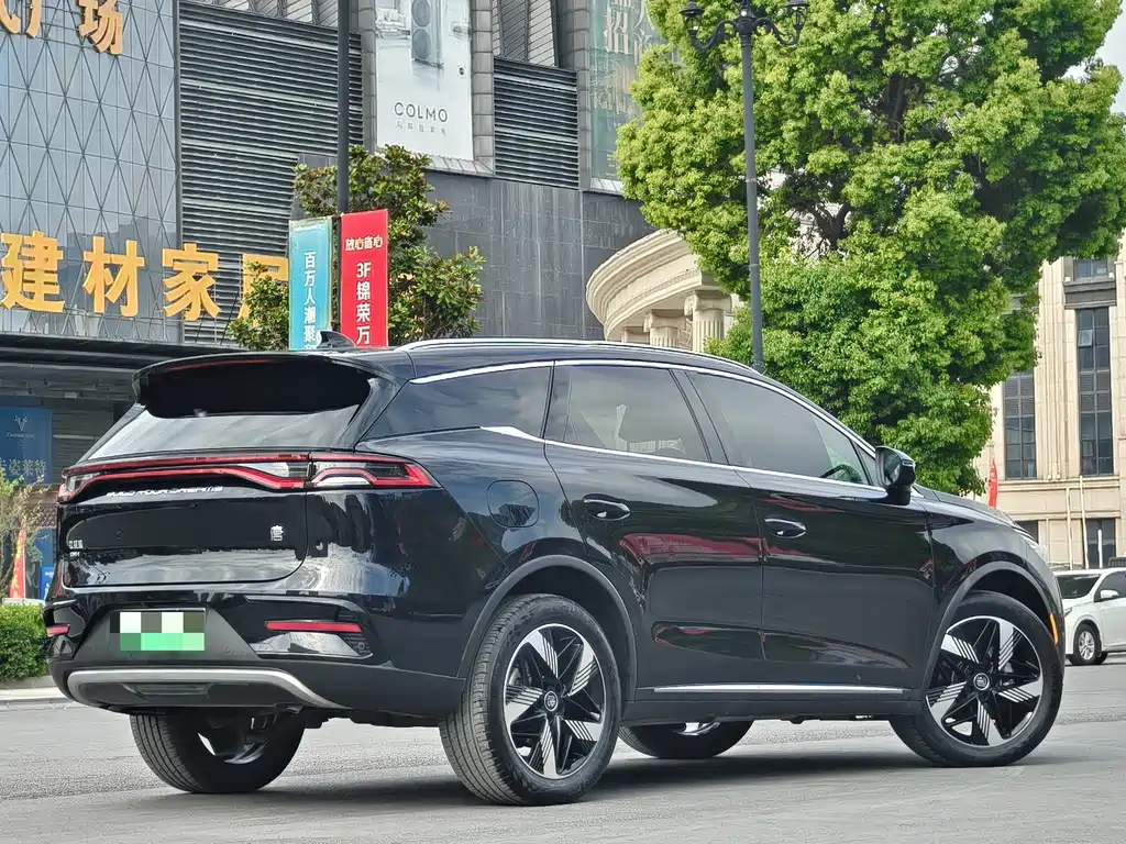 BYD Tang 2023 DM-i Champion 112KM Premium