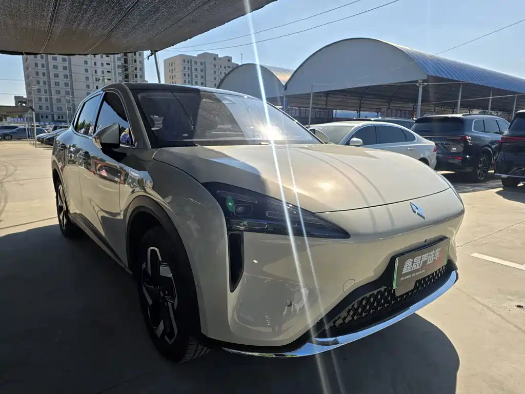 Baojun Yunhai — миниатюра 3
