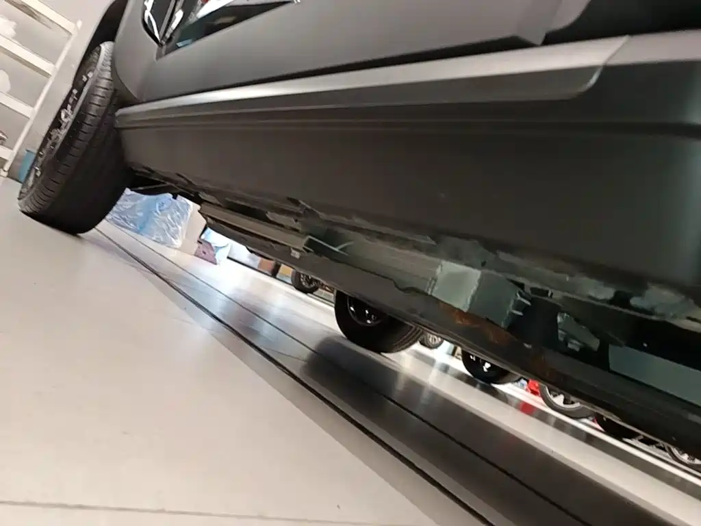 Baojun Yueye — миниатюра 21