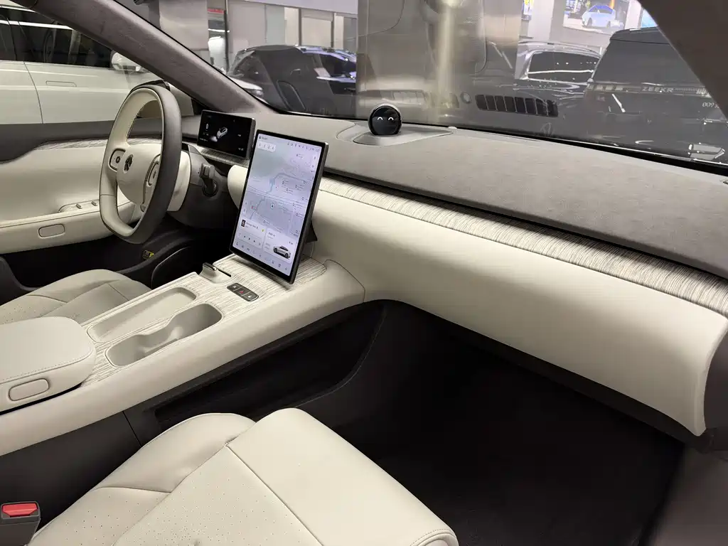 NIO ET7 — миниатюра 12
