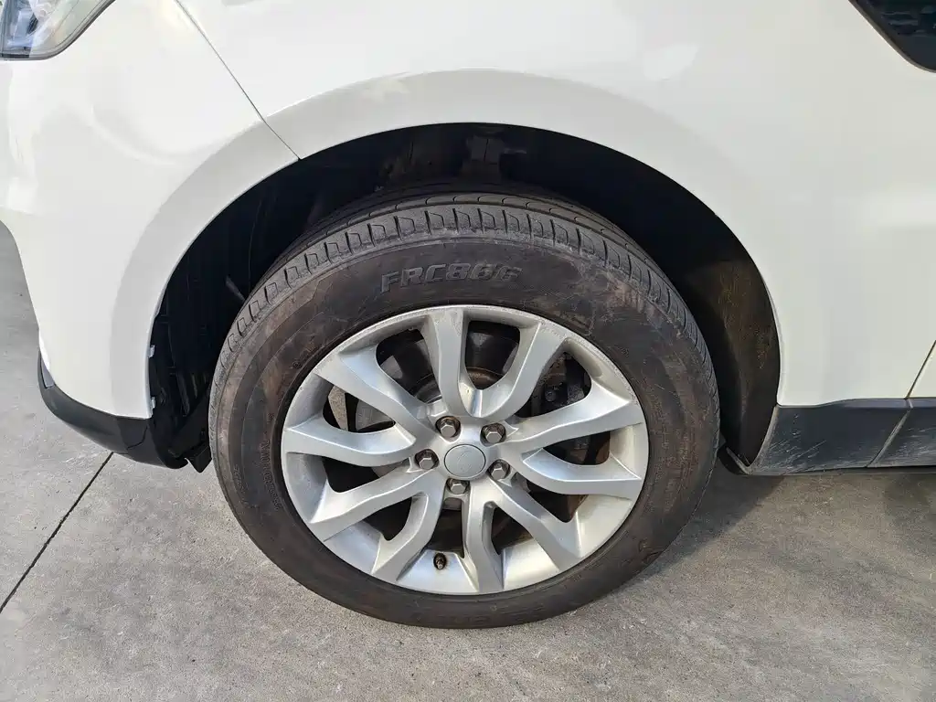 Land Rover Sport — миниатюра 5