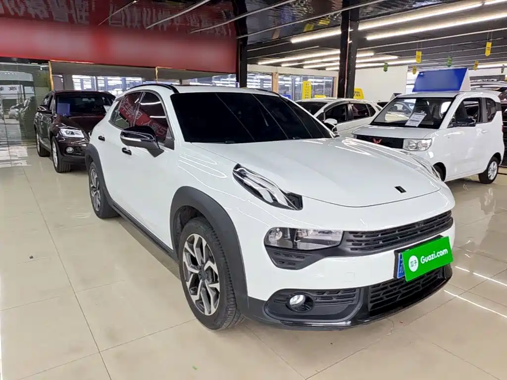 Lynk & Co 02 — миниатюра 4
