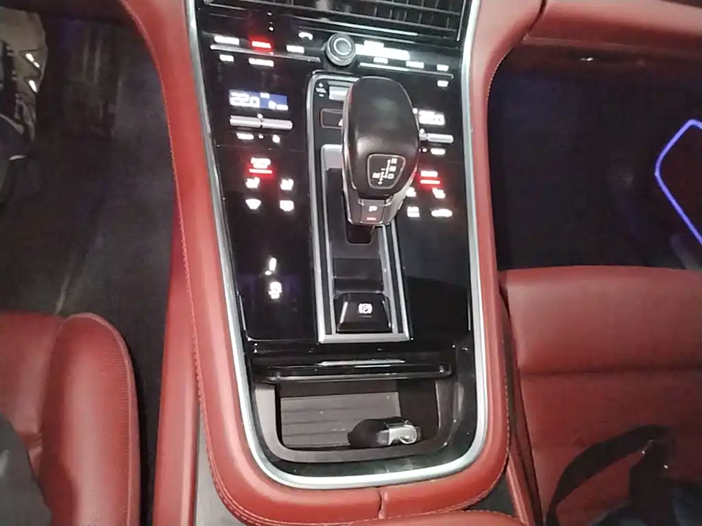 Porsche Panamera — миниатюра 14