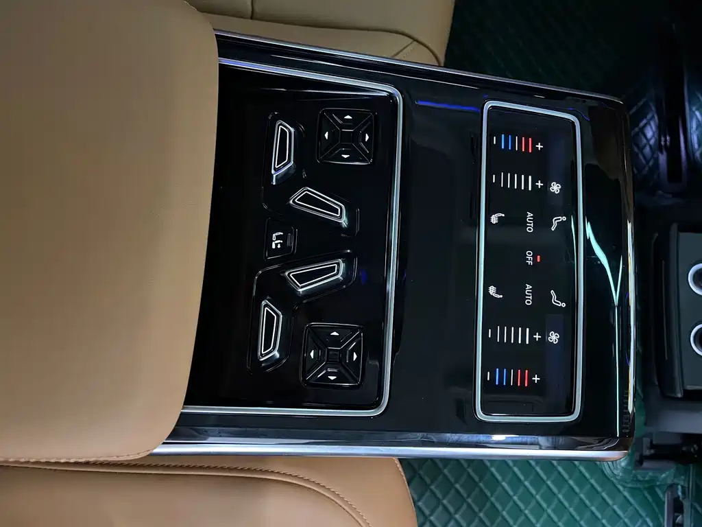 Audi A8 — миниатюра 13