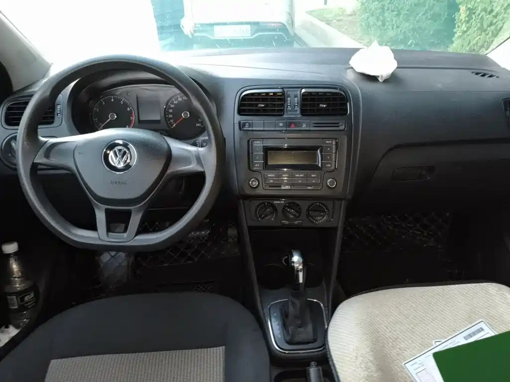 Volkswagen Polo — миниатюра 10