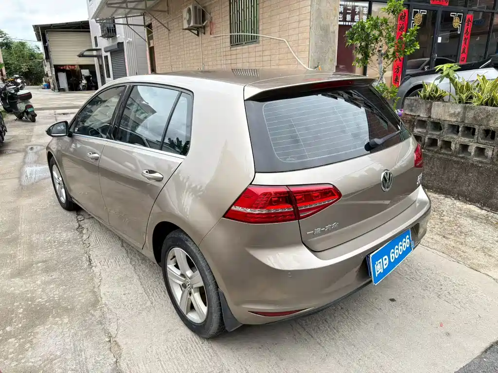 Volkswagen Golf — миниатюра 7