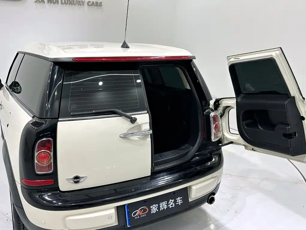 MINI Mini Clubman — миниатюра 8