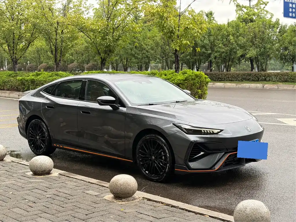 Changan UNI-V — миниатюра 4